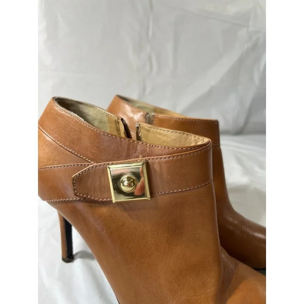 Enzo Angiolini  Corynn Ankle Booties size 8
